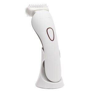 SHARPER IMAGE White Electric Razor With Rechargable Dock